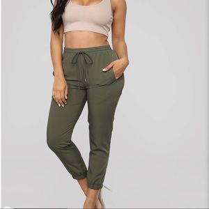 NWT Fashion Nova Stassie Jogger XL